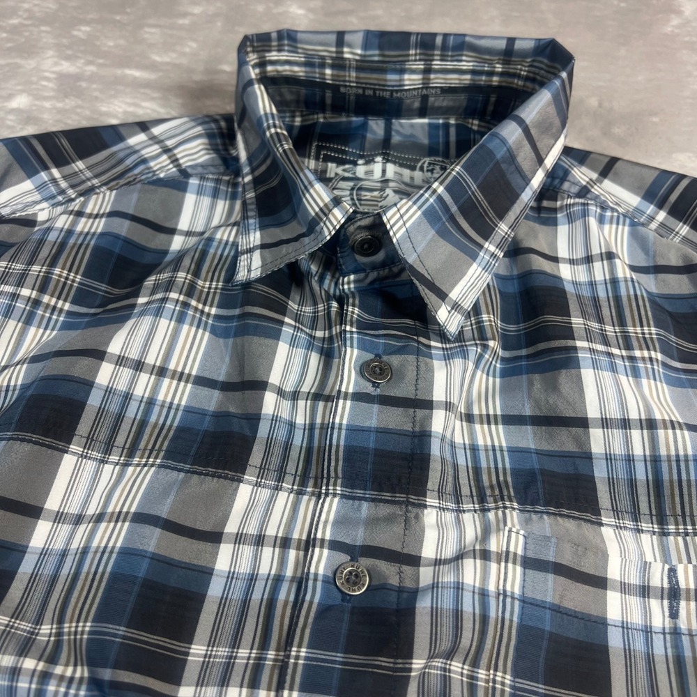 Kuhl Men's Large Shirt Short Sleeve‎ Blue Plaid IONIK Performance Button Down